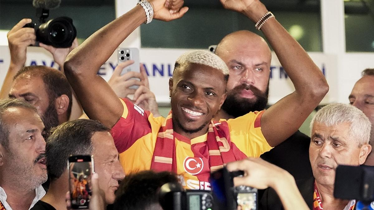 victor osimhen galatasaray transfer fotoraflar resimleri