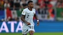 Transferler pe pee! Fenerbahe'nin yeni sa beki Nelson Semedo