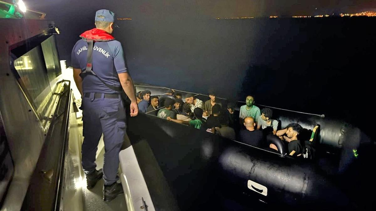 Kuadas Dzensiz gmen Sahil Gvenlik fotoraflar resimleri