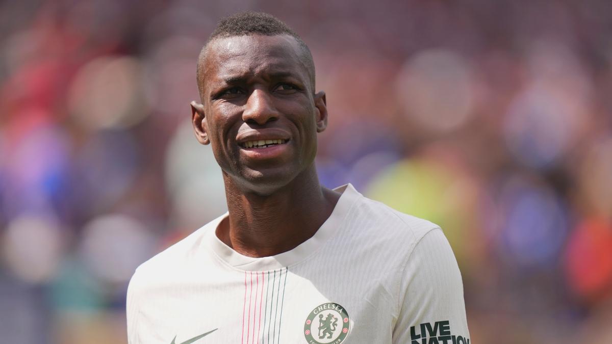  Lewandowski Nicolas Jackson Transfer fotoraflar resimleri