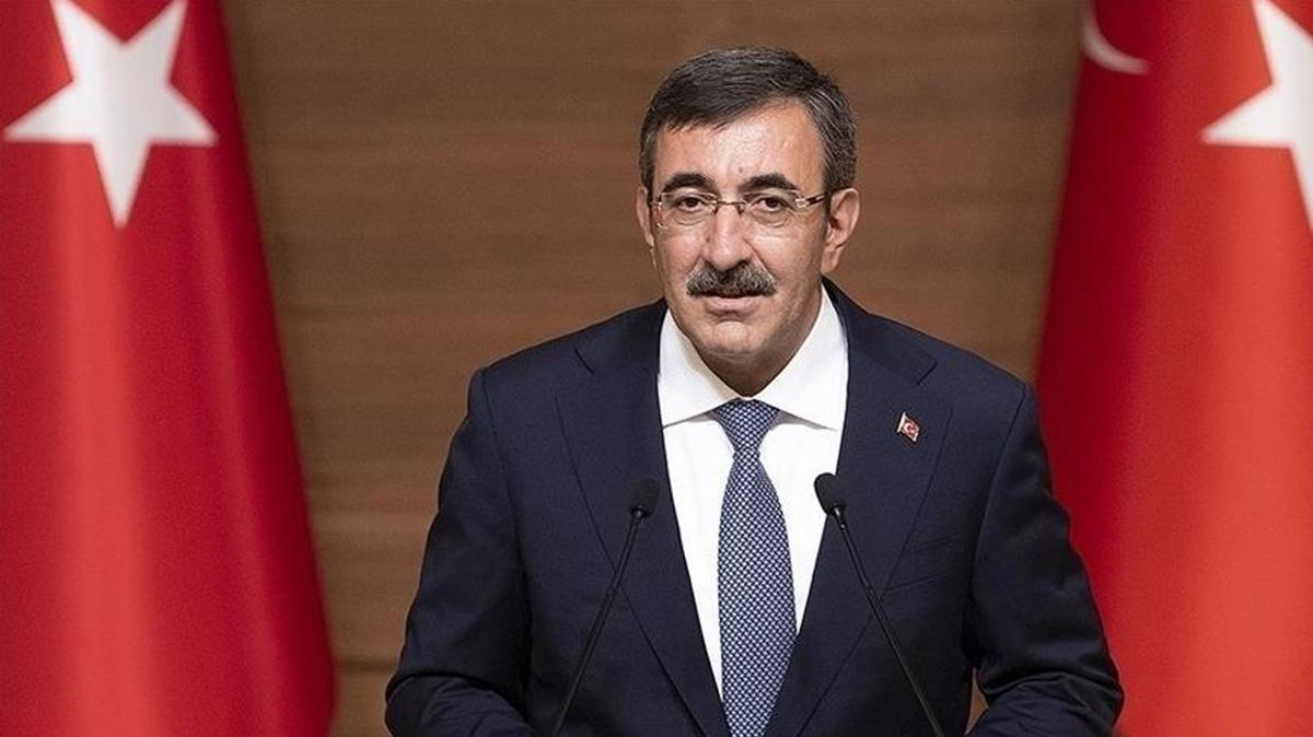 Cumhurbakan Yardmcs SEO uyumlu etiketler Betepede grme fotoraflar resimleri