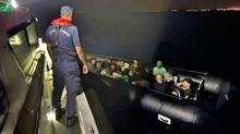 18 dzensiz gmen Sahil Gvenlik ekipleri tarafndan kurtarld