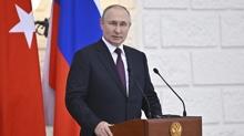 Putin resmen onaylad: Rusya'da arlk ierikler iin ceza geliyor
