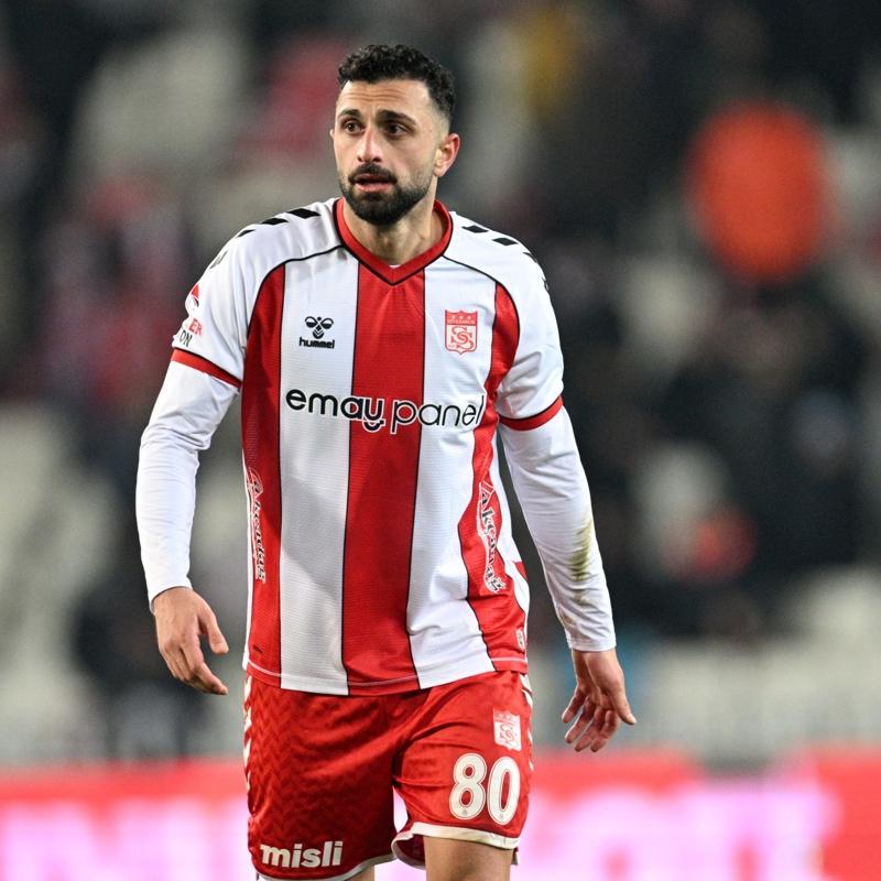 G�ztepe, Efkan Bekiro�lu transferini bitiriyor