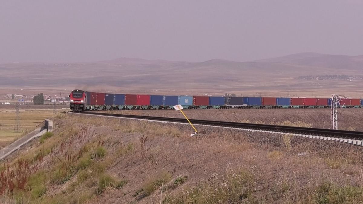 BTK Demiryolu Yk Tama 250 bin Ton fotoraflar resimleri