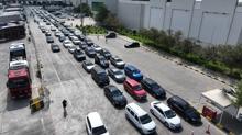 Gurbetiler, sevinle geldikleri Trkiye'den buruk ayrlyor