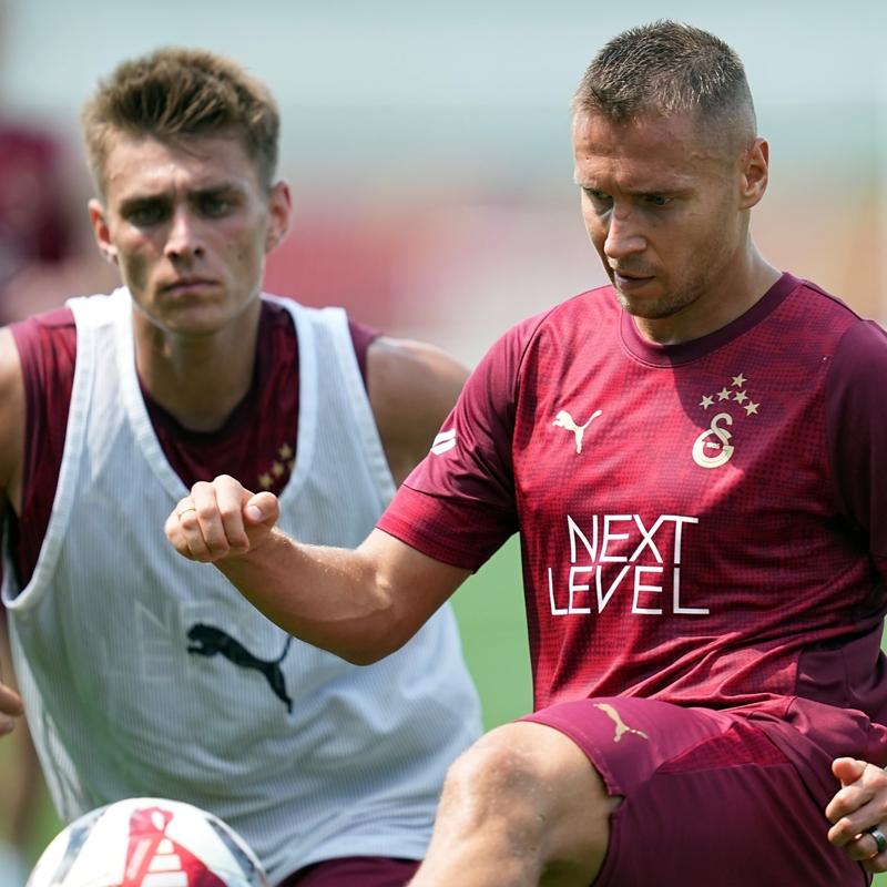 Galatasaray'da Gaziantep FK kar��la�mas�n�n mesaisi ba�lad�