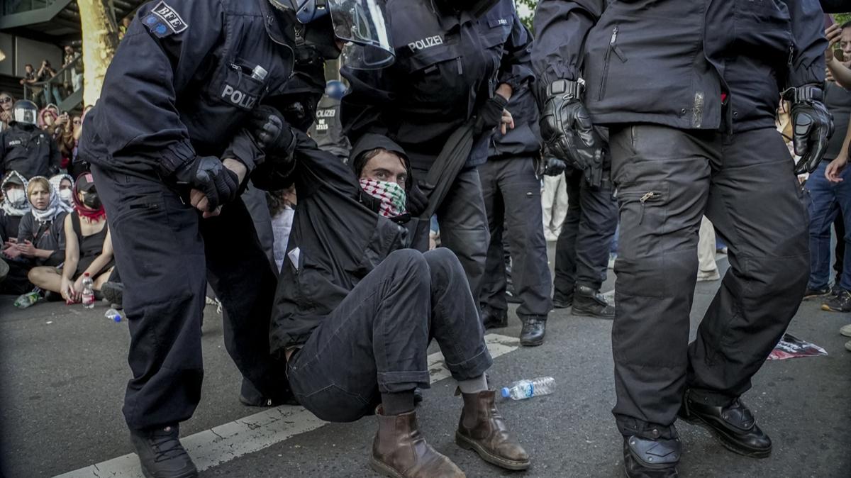 Almanya Filistin Berlin fotoraflar resimleri