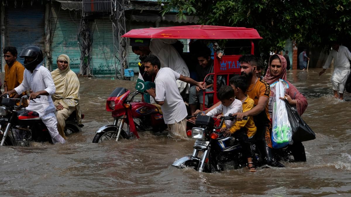 pakistan sel m muson yamurlar fotoraflar resimleri