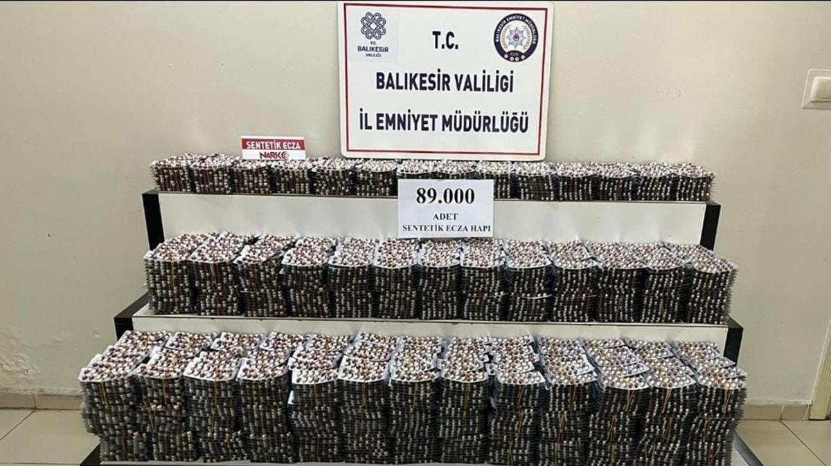 uyuturucu operasyonu  sentetik ecza hap balkesir fotoraflar resimleri