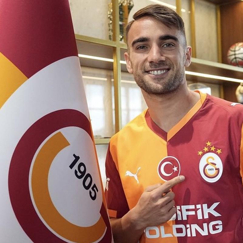 Galatasaray aklad! Yunus Akgn ile 4 yllk imza