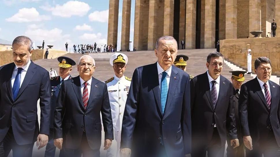 Komutanlarla YA'ta devam