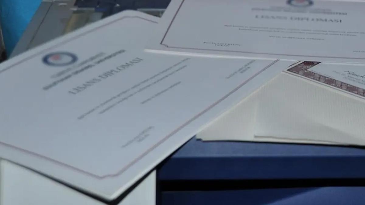 Bakan Tun sosyal medya imza fotoraflar resimleri