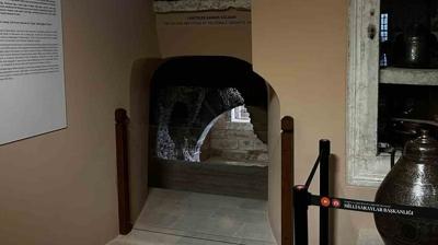 Tarihi restorasyon sonras sarayda bir ilk! Osmanl'nn sr dolu mekan ziyarete ald