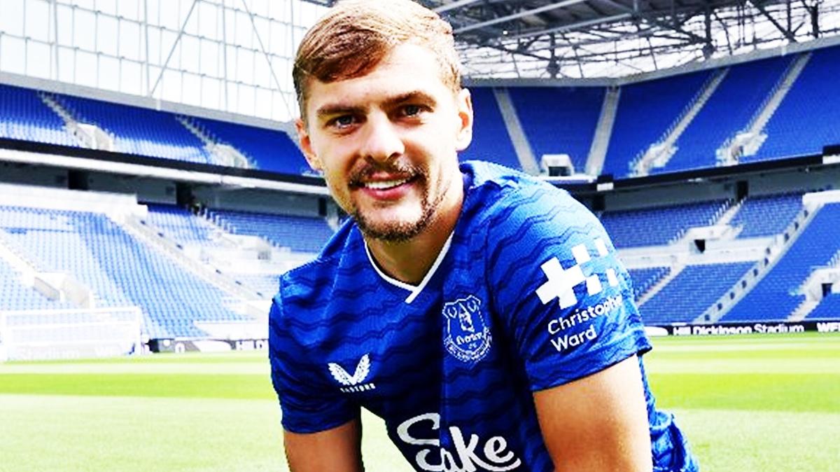 everton transfer Kiernan Dewsbury-Hall fotoraflar resimleri