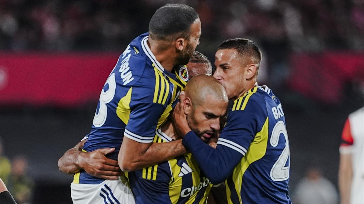 fenerbahe feyenoord amrabat fotoraflar resimleri
