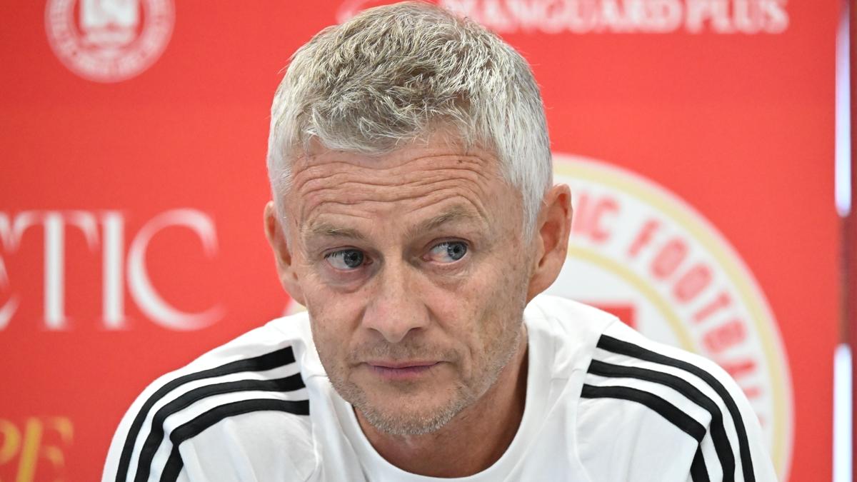 Beikta Teknik Direktr Ole Gunnar Solskjaer futbol fotoraflar resimleri