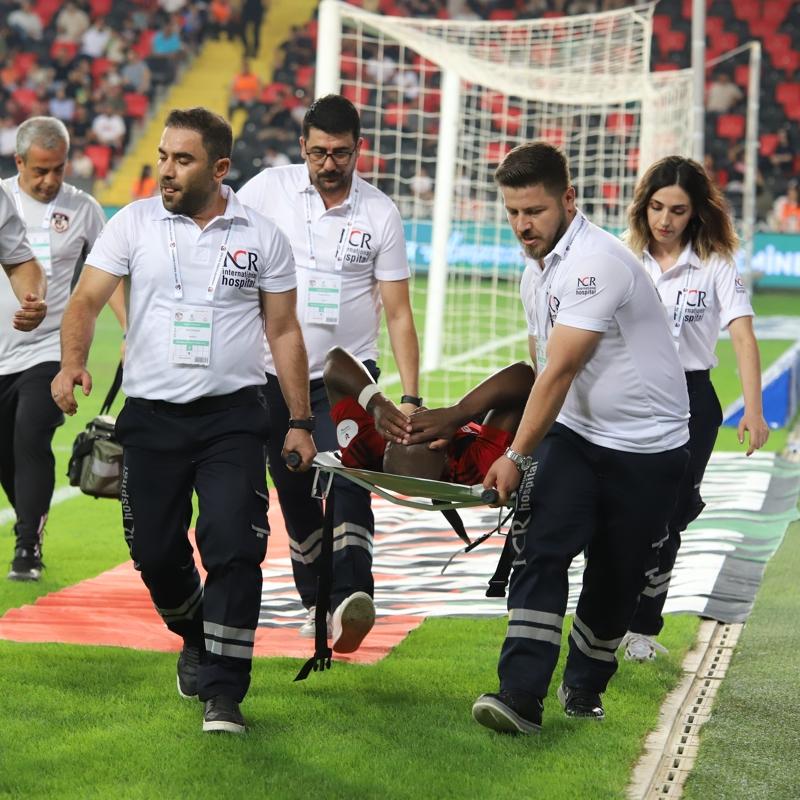 Gaziantep FK'ya kt haber! Sezonu kapatt