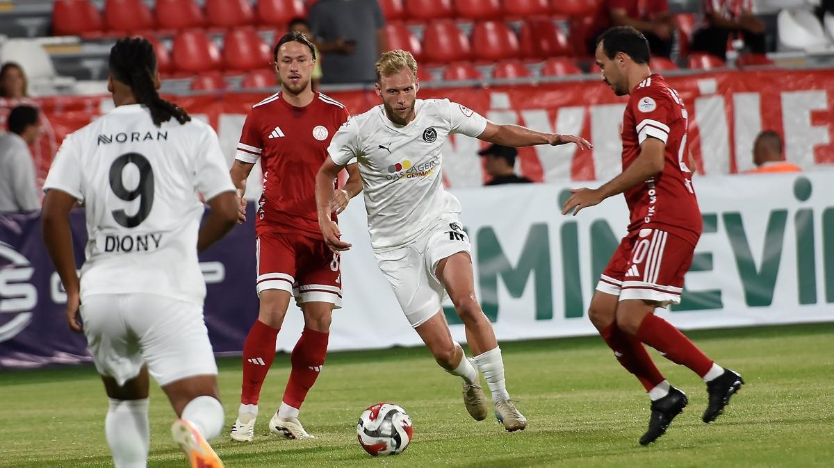 Trendyol 1. Lig 2025-2026 sezon mraniyespor Manisa FK ma fotoraflar resimleri