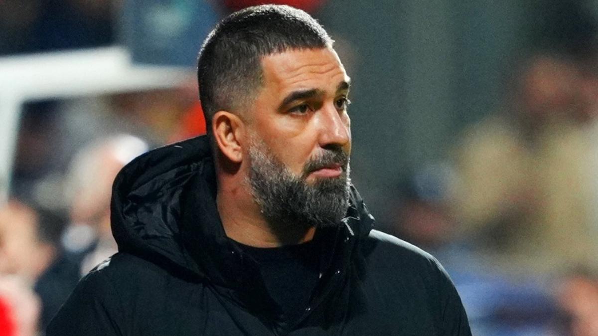 arda turan shakhtar donetsk ukrayna fotoraflar resimleri