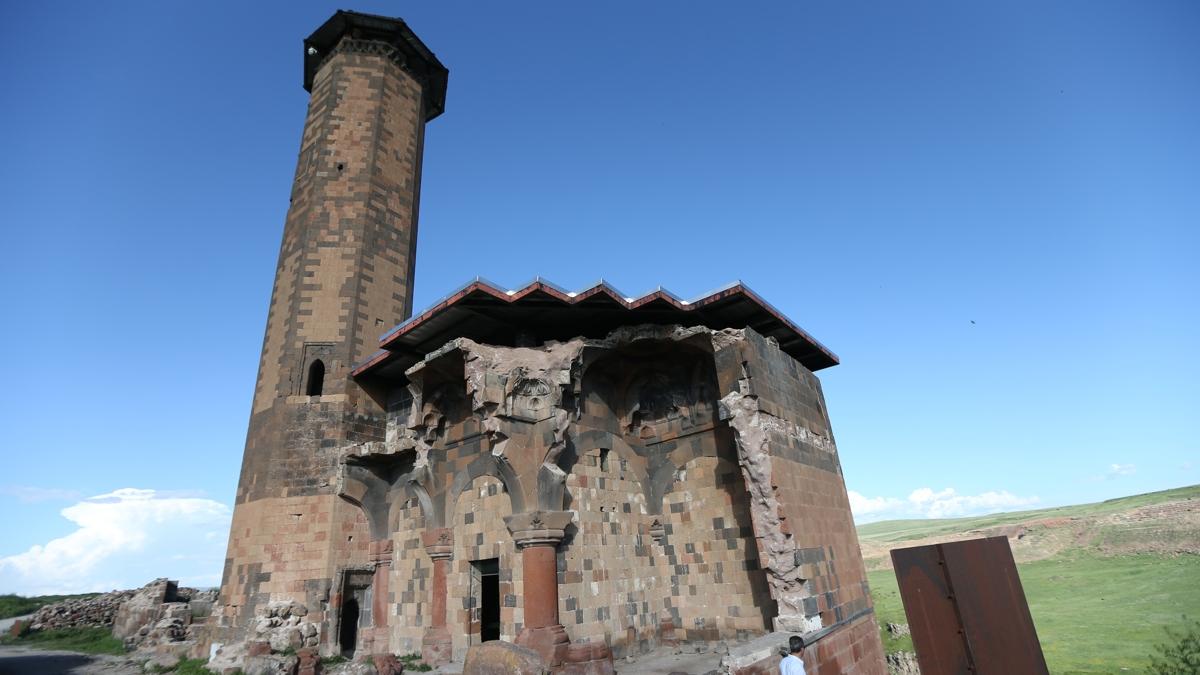 Ebul Menuehr Camisi Ani ren Yeri Muhammet Arslan fotoraflar resimleri