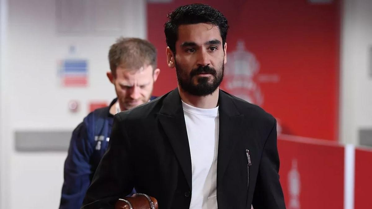 ilkay gndoan transfer galatasaray manchester city fotoraflar resimleri