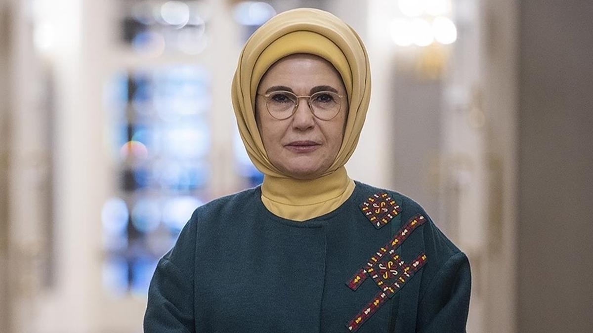 Emine Erdoan AYIR-Z PNA-Z deniz ayrlar fotoraflar resimleri