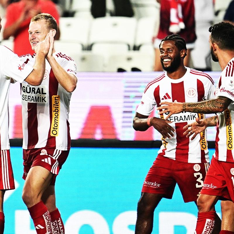 Antalyaspor 9 sezon sonra 2'de 2 yapmay� hedefliyor