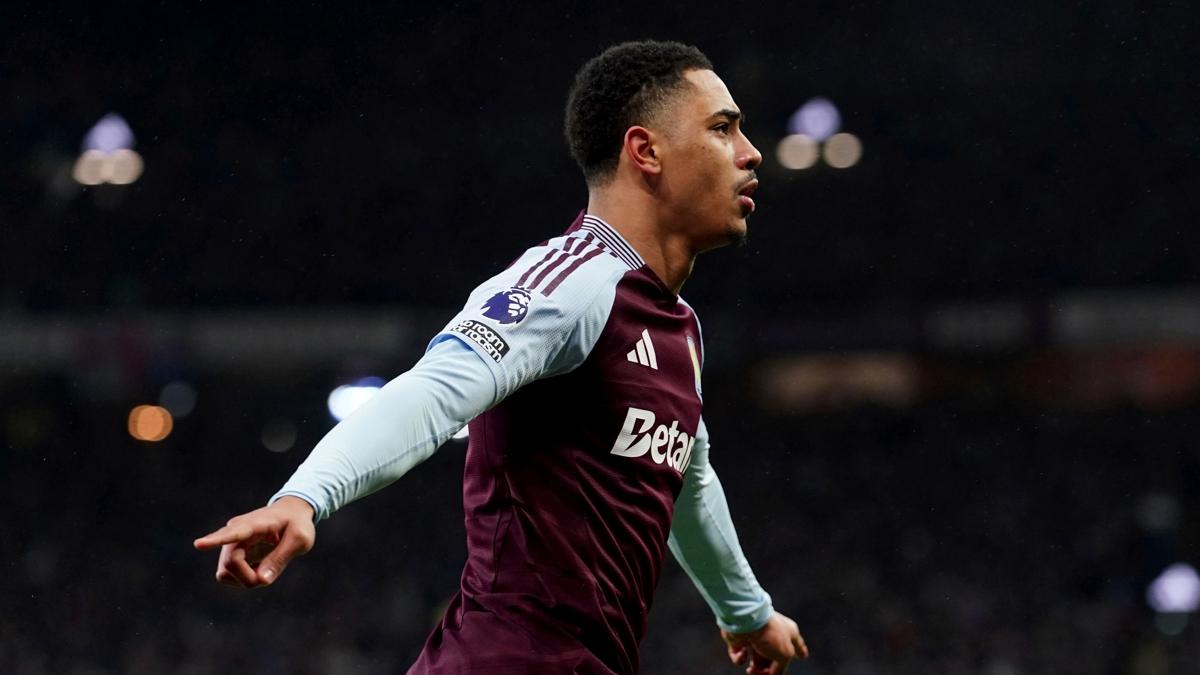 Jacob Ramsey Newcastle Transfer fotoraflar resimleri
