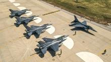 F-16'larn yenilenmesi iin imzalar atld... 3,8 milyar dolarlk yeni anlama
