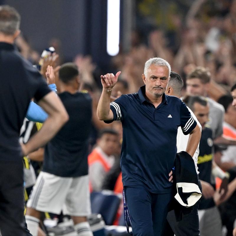 Hollanda'nn belals Mou