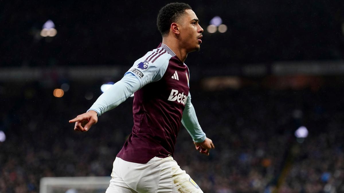 Newcastle United Jacob Ramsey transfer fotoraflar resimleri