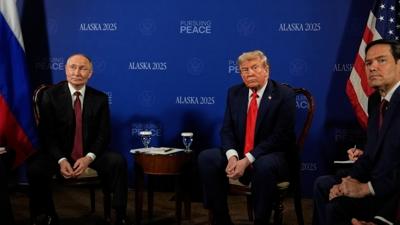 Alaska'da tarihi zirve! Trump ve Putin'den kritik aklamalar: Birok konuda anlama saland