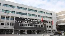 Antalya Bykehir'e ''rvet'' operasyonu! Gzaltna alnanlar sevk edildi