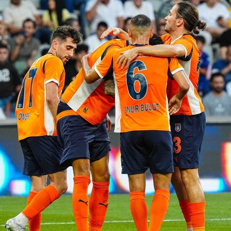 Baakehir evinde Kayserispor'u arlayacak