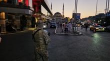 stanbul polisinden helikopter destekli ''huzur'' uygulamas