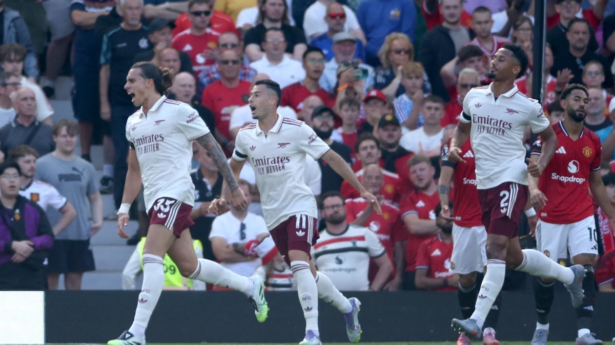 arsenal manchester united premier lig fotoraflar resimleri