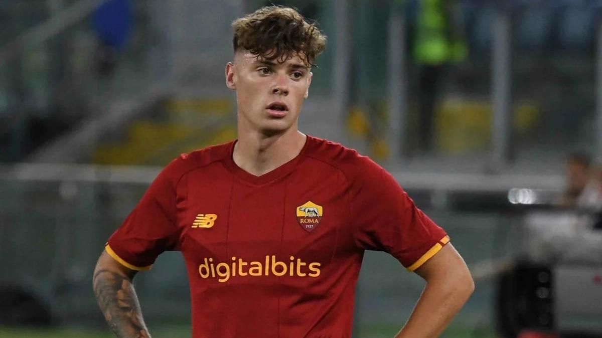 Nicola Zalewski atalanta transfer fotoraflar resimleri