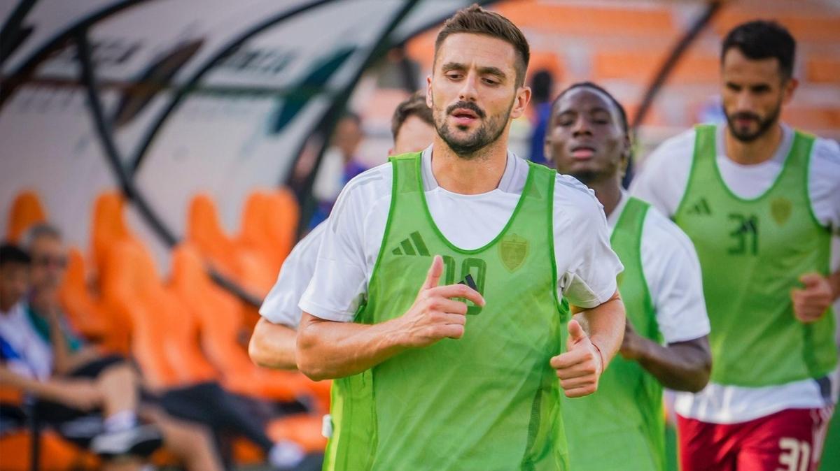 dusan tadic fenerbahe al wahda fotoraflar resimleri