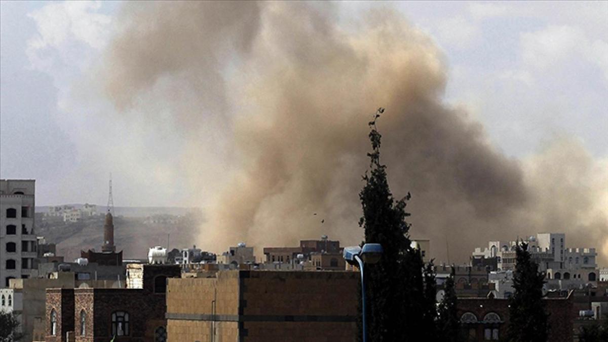 elektrik santrali patlamas  Yemen  Sanada patlama fotoraflar resimleri