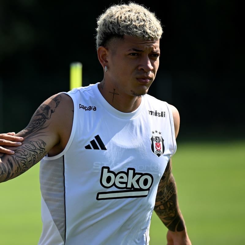 Beikta'ta bir ayrlk daha! Elan Ricardo'nun yeni adresi akland