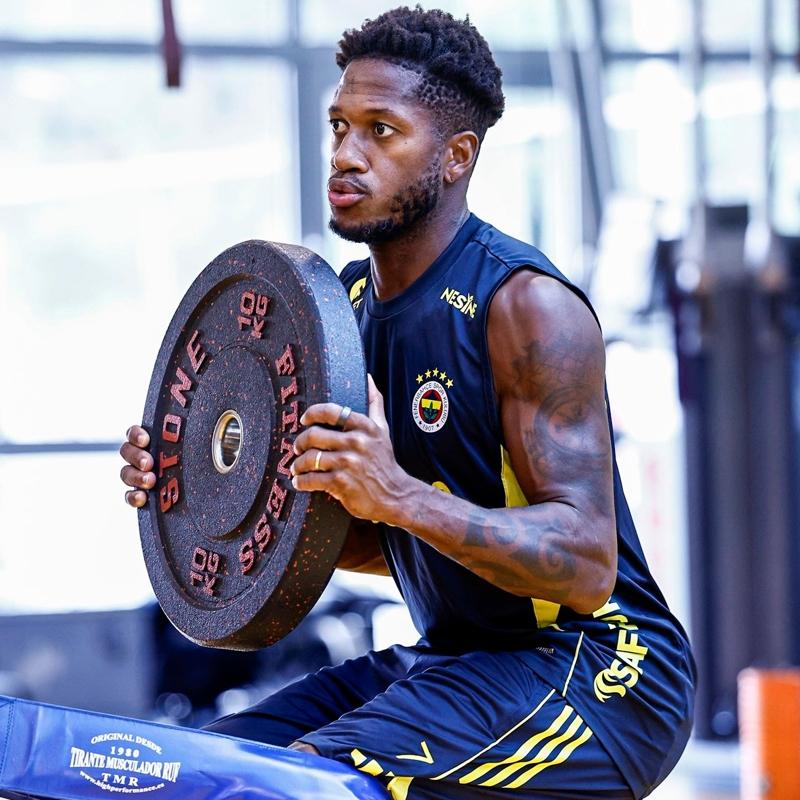 Fenerbahe'de Benfica mesaisi balad