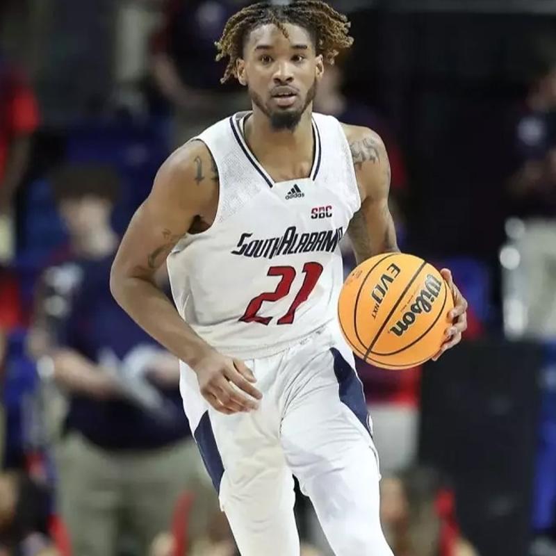 Karyaka Basketbol, Charles Manning'i kadrosuna katt