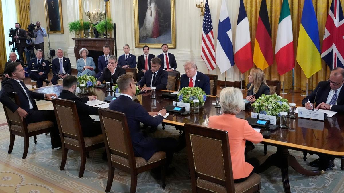 rusya ukrayna bar trump beyaz saray fotoraflar resimleri