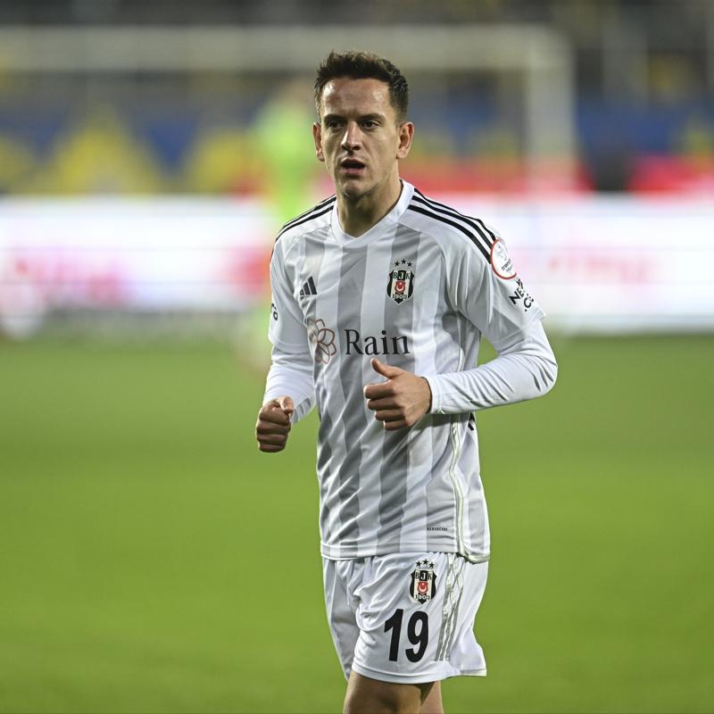 Amir Hadziahmetovic ngiltere yolcusu