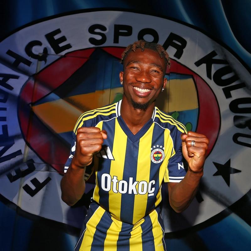 Fenerbahe tarihinde bir ilk: Dorgeles Nene