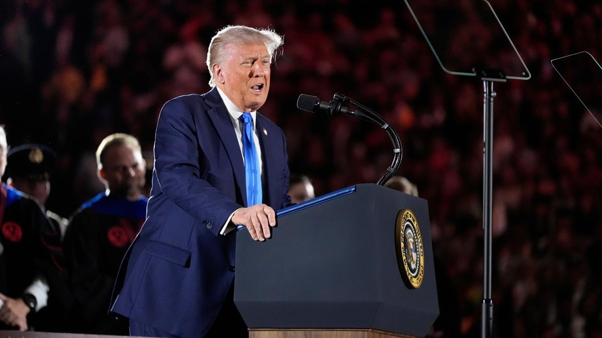 Trump Fed Cook fotoraflar resimleri