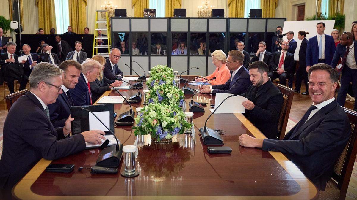 trump oval ofis trkiye fotoraflar resimleri