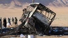 Afganistan'daki otobs kazasnda l says 79'a ykseldi