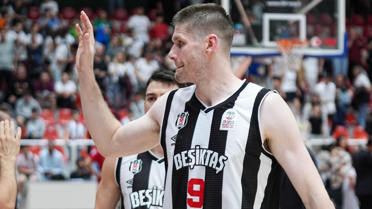 beikta Conor Morgan basketbol fotoraflar resimleri